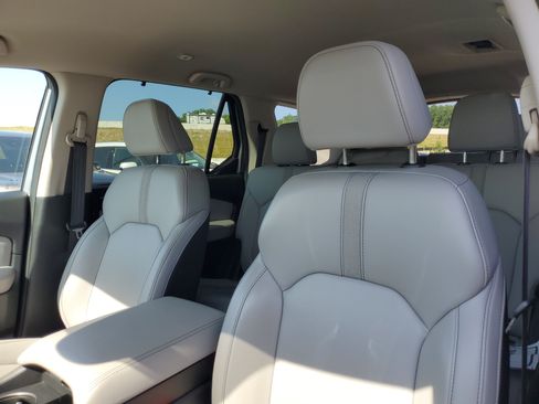 Certified 2023 Honda Pilot EX-L image 12