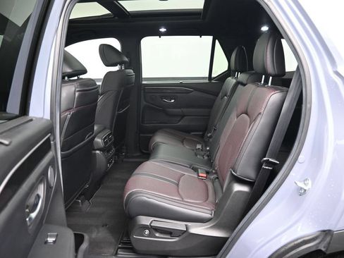 Used 2025 Honda Pilot Black Edition image 20