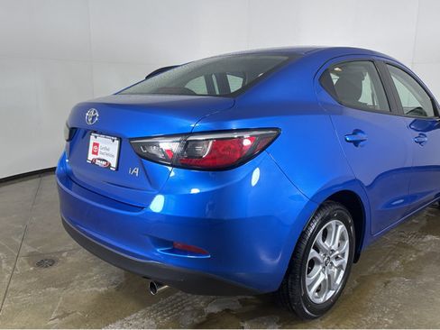 Used 2018 Toyota Yaris iA image 23