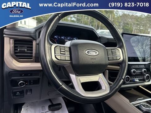 Certified 2024 Ford Expedition Limited image 24