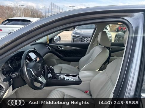 Used 2018 INFINITI Q50 Sport image 7