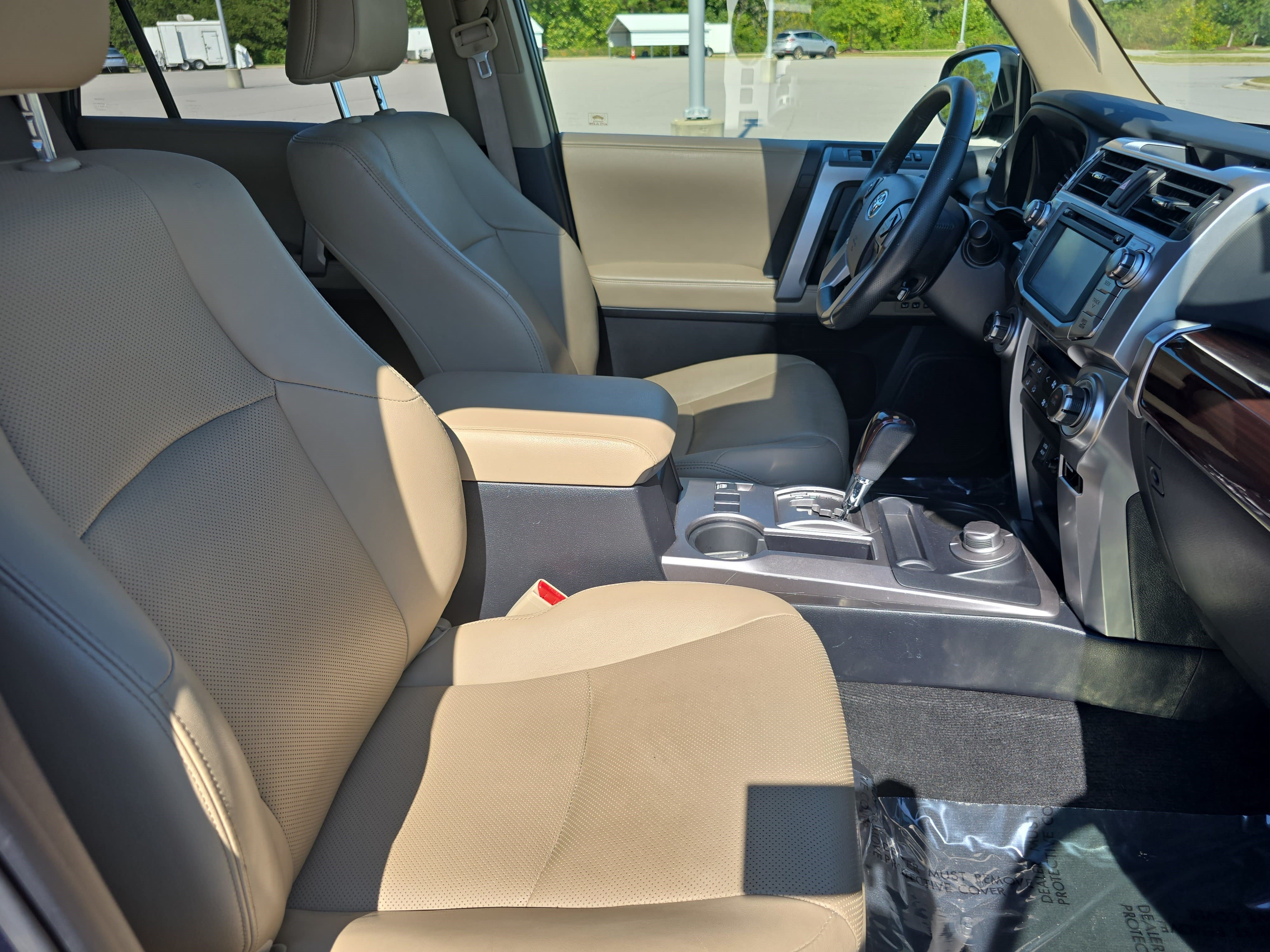 Used 2019 Toyota 4Runner Limited AWD/4WD image 10