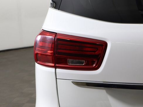 Used 2019 Kia Sedona EX image 14