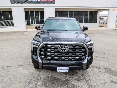 Used 2023 Toyota Tundra Platinum w/ Advanced Package AWD/4WD image 4