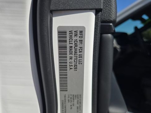 New 2026 Jeep Grand Cherokee Laredo X AWD/4WD image 30