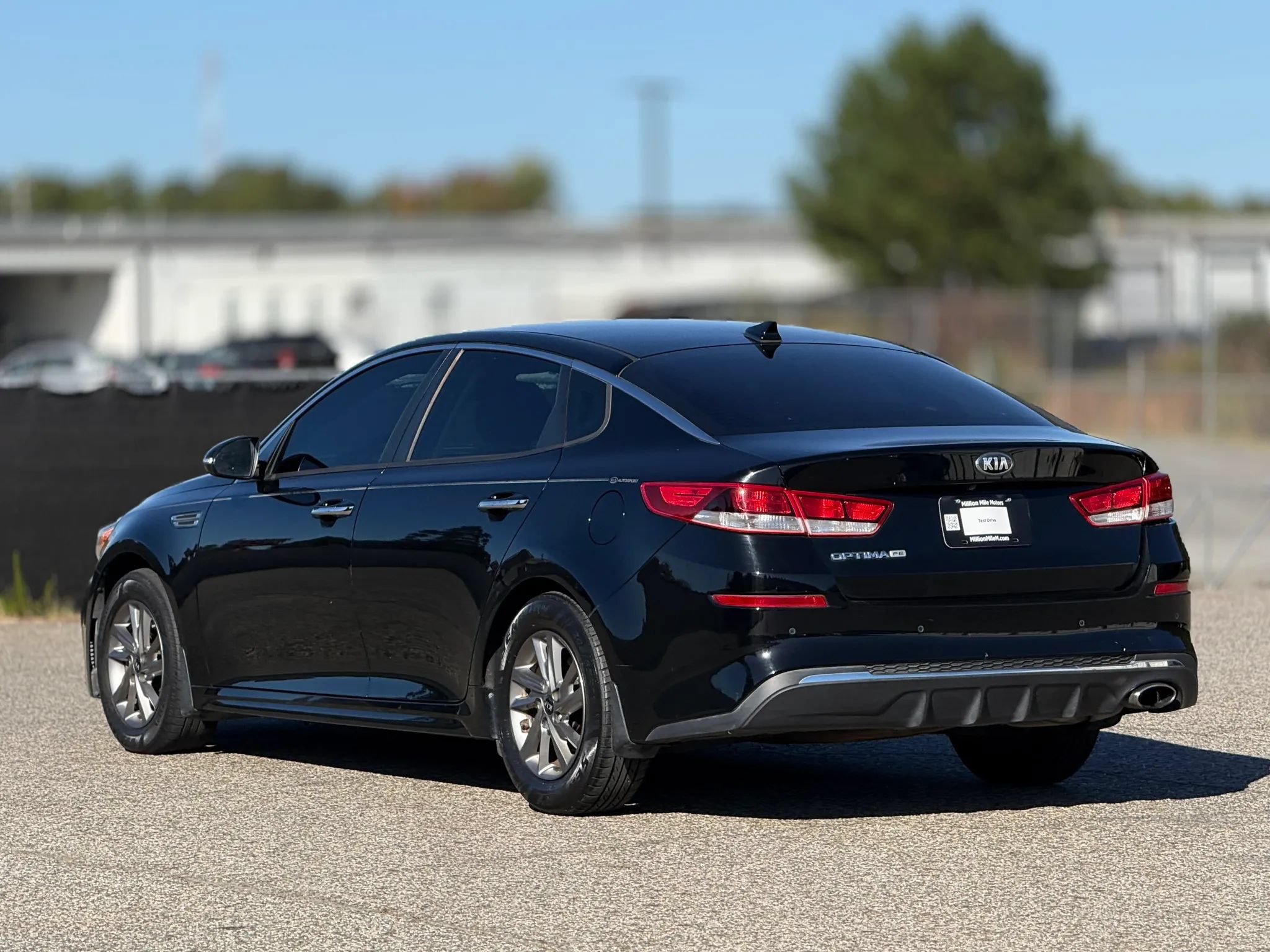 Used 2019 Kia Optima LX FWD image 10