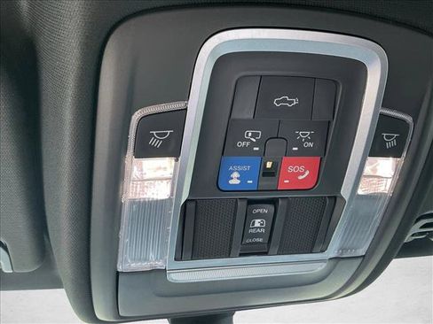 Used 2020 RAM 1500 Laramie w/ Sport Appearance Package AWD/4WD image 14