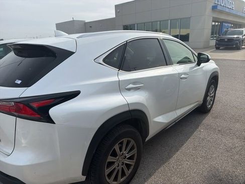 Used 2016 Lexus NX 200t FWD image 3