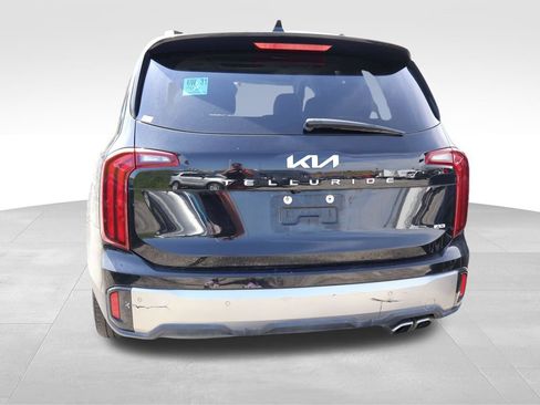 Used 2025 Kia Telluride S AWD/4WD image 16