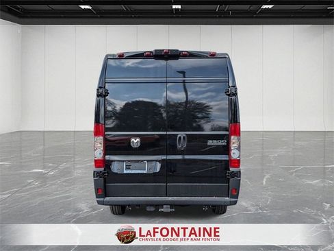 New 2026 RAM ProMaster 3500 w/ Quick Order Package 22G SLT image 4