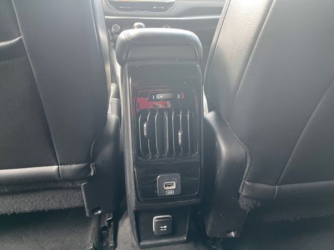 Used 2023 Jeep Compass Trailhawk image 16