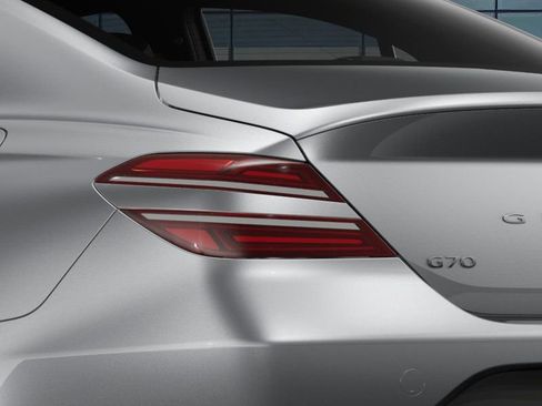 New 2026 Genesis G70 2.5T image 10