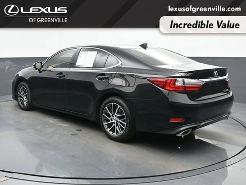 Used 2017 Lexus ES 350 w/ Luxury Package FWD image 6