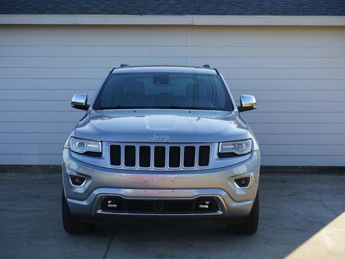 Used 2015 Jeep Grand Cherokee Overland w/ Advanced Technology Group image 7