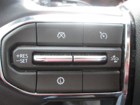 Certified 2025 GMC Terrain Elevation image 14