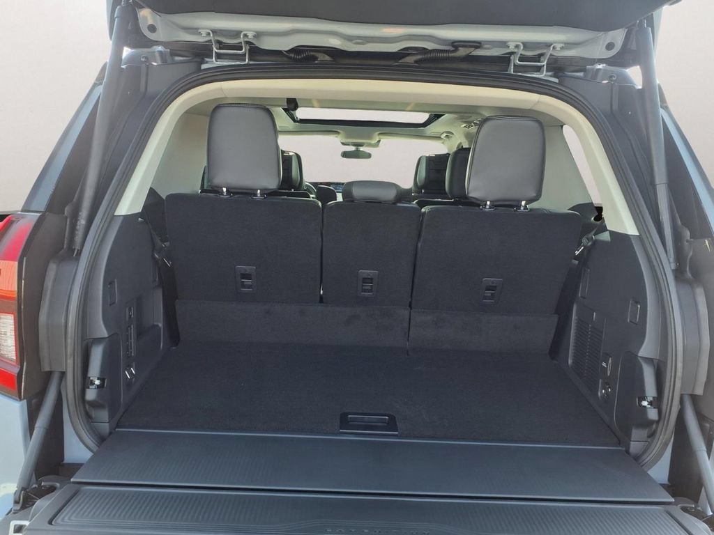 New 2027 Ford Expedition Platinum w/ Driver's Package AWD/4WD image 24