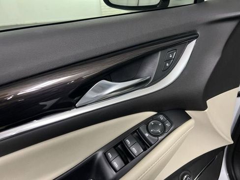 Certified 2021 Buick Enclave Essence w/ Sound and Sites Package image 24