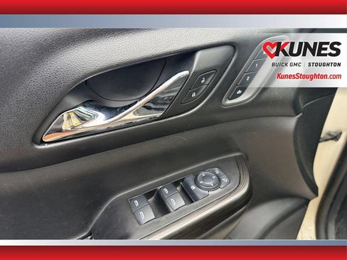 Used 2017 GMC Acadia SLT AWD/4WD image 19