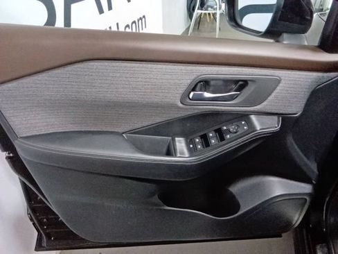 Certified 2023 Nissan Rogue SV AWD/4WD image 8