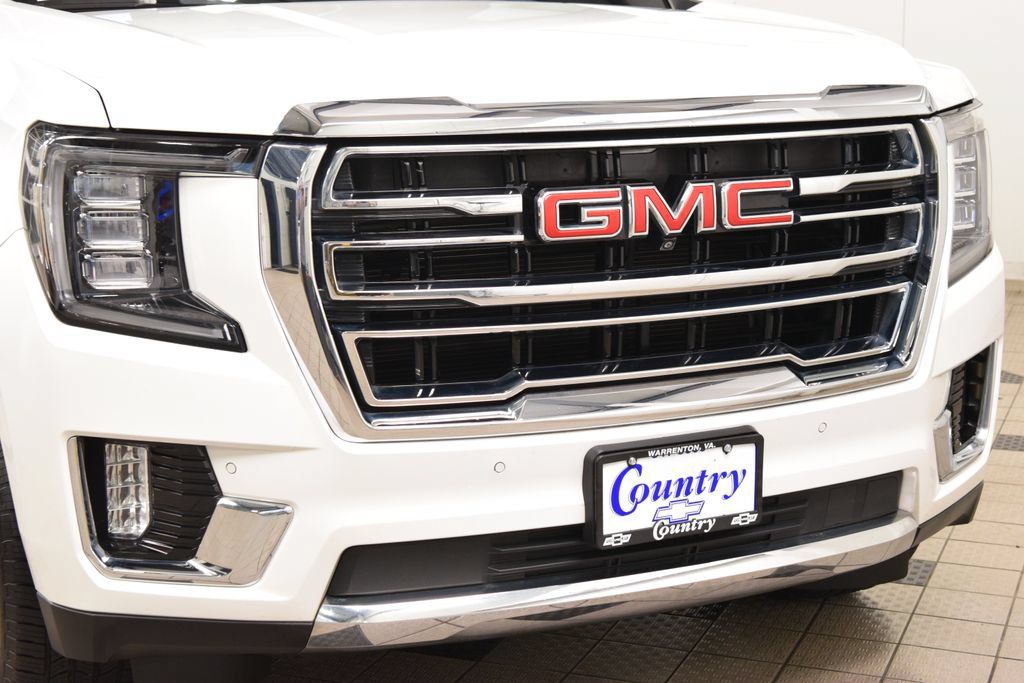 Used 2022 GMC Yukon SLT w/ SLT Luxury Package AWD/4WD image 13
