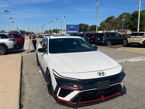 Used 2025 Hyundai Elantra N FWD image 2