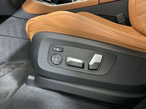 Certified 2023 BMW X5 sDrive40i w/ M Sport Package image 21