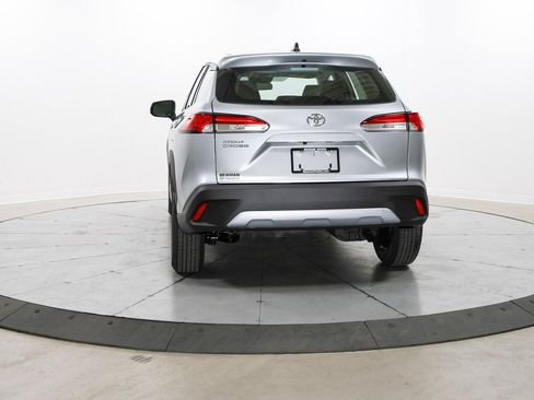 New 2025 Toyota Corolla Cross L image 9