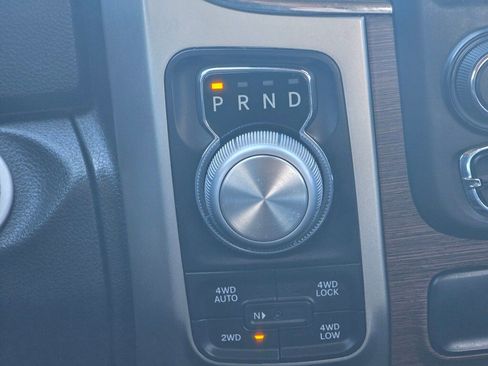 Used 2017 RAM 1500 Laramie image 18