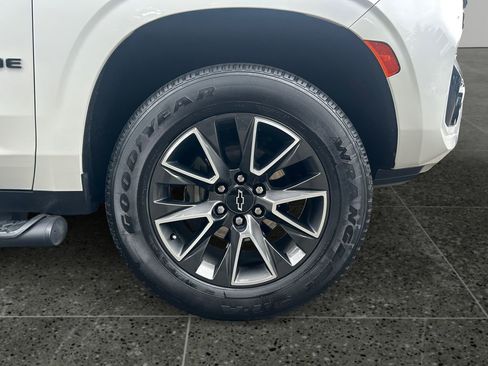 Used 2022 Chevrolet Tahoe Z71 image 9