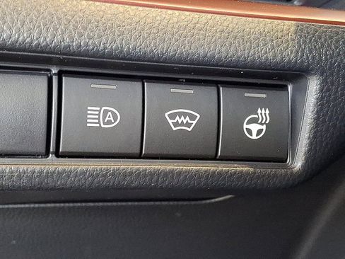 New 2026 Toyota Prius Plug-In Hybrid FWD image 20