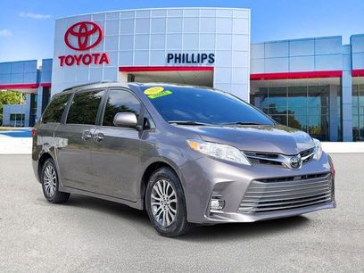 Used 2020 Toyota Sienna XLE