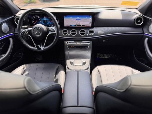 Used 2023 Mercedes-Benz E 350 4MATIC Sedan image 25