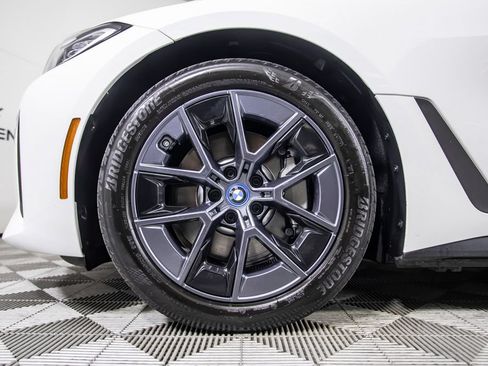 Used 2023 BMW i4 eDrive40 w/ Premium Package RWD image 40