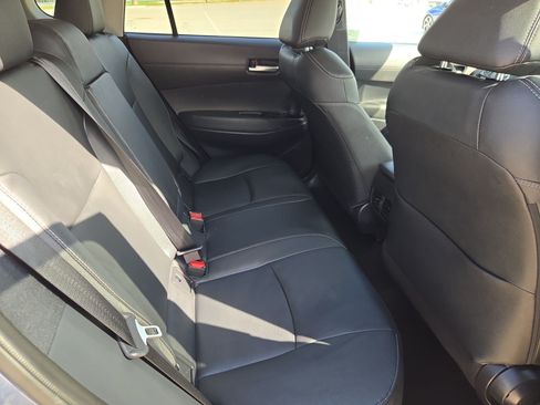 Used 2026 Toyota Corolla Cross XLE FWD image 30