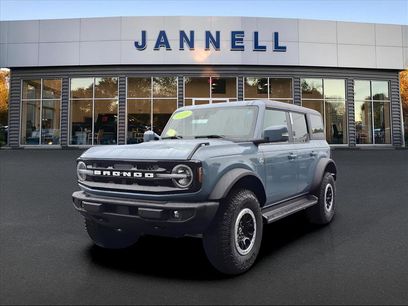 New 2025 Ford Bronco Outer Banks
