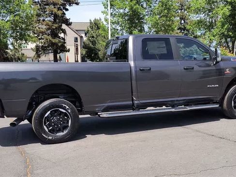 New 2025 RAM 2500 Laramie w/ Towing Technology Group image 9