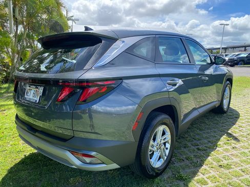 Used 2025 Hyundai Tucson SE FWD image 25