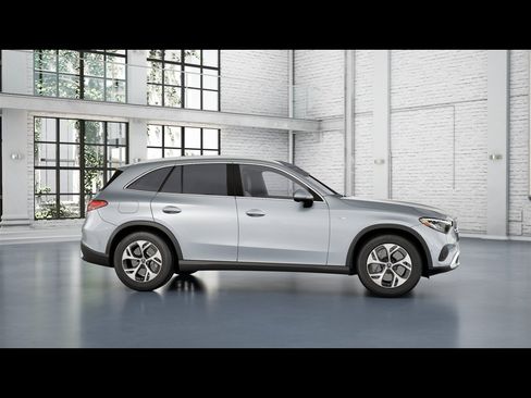 Certified 2026 Mercedes-Benz GLC 350e 4MATIC image 10