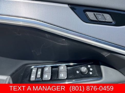 New 2025 Jeep Wagoneer S Launch Edition AWD/4WD image 17