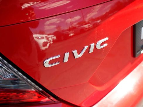 Used 2021 Honda Civic Sport image 16