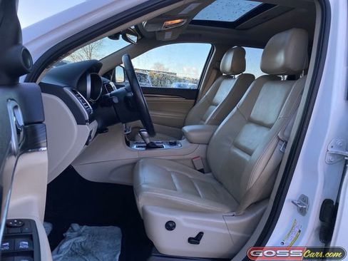 Used 2019 Jeep Grand Cherokee Limited image 26