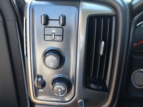 Used 2019 Chevrolet Silverado 2500 High Country w/ Duramax Plus Package AWD/4WD image 17