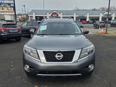 Used 2015 Nissan Pathfinder SL w/ Trailer Tow Package image 2
