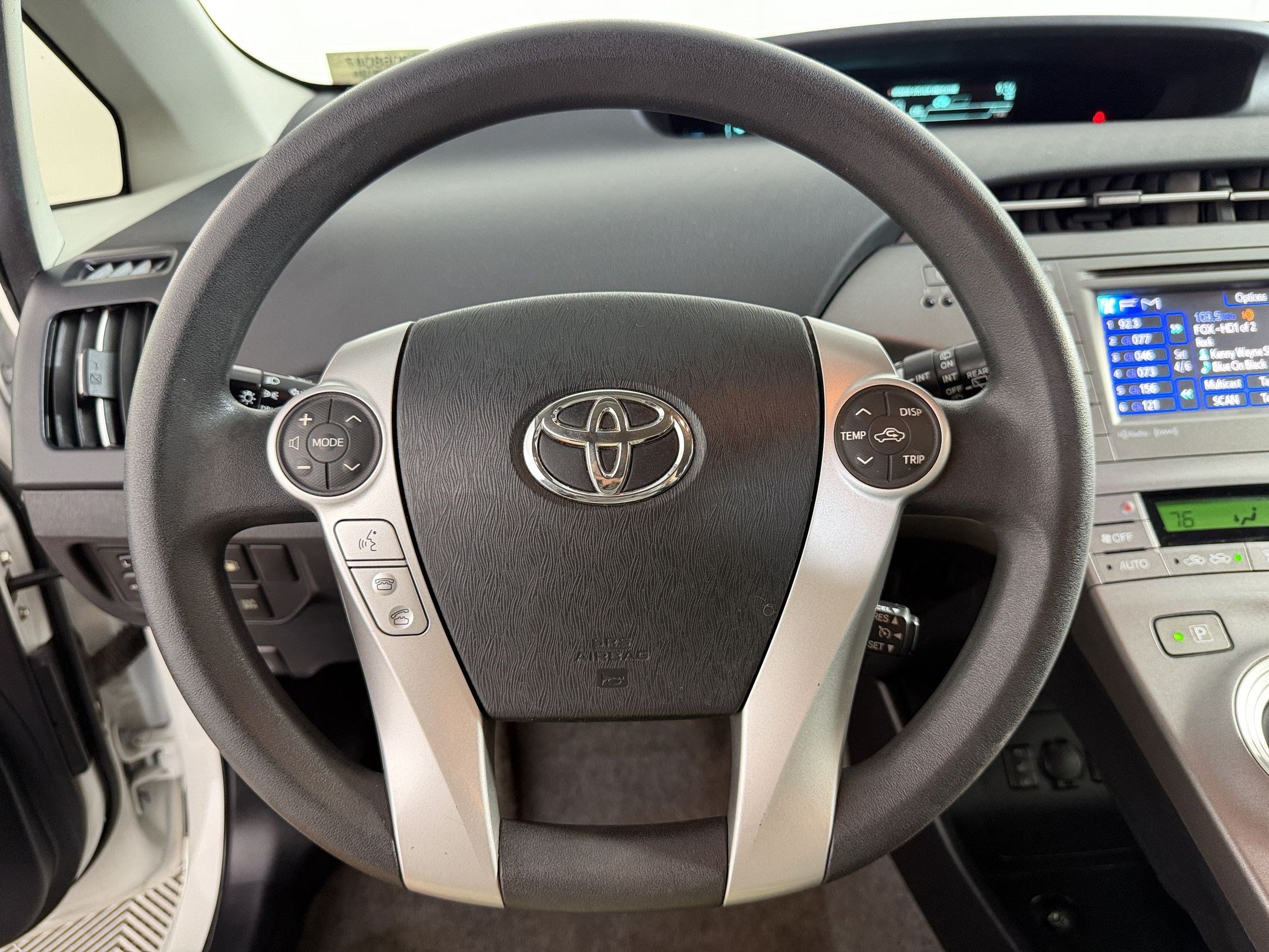 Used 2015 Toyota Prius Prime Plug-In Hybrid FWD image 11