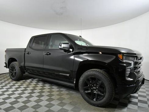 New 2026 Chevrolet Silverado 1500 High Country w/ Midnight Edition image 9