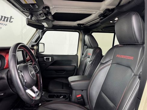 Used 2020 Jeep Gladiator Rubicon image 16