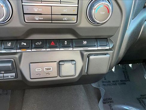 Used 2025 Chevrolet Silverado 2500 Custom w/ Custom Value Package image 23