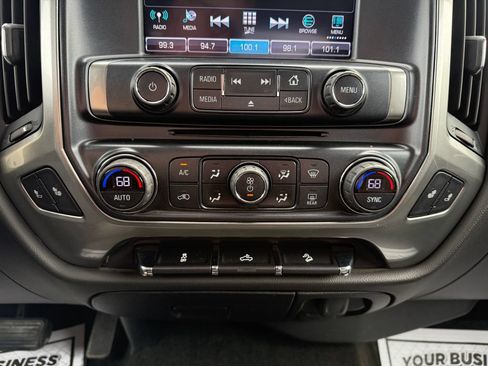 Used 2017 Chevrolet Silverado 1500 LT w/ All Star Edition AWD/4WD image 31