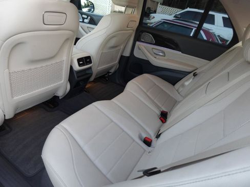 Used 2020 Mercedes-Benz GLE 350 w/ Premium Package image 20
