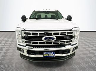 New 2026 Ford F350 XL w/ XL Chrome Package AWD/4WD video 2